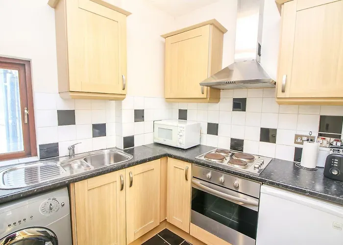 Studio Flat Near Liverpool St & Shoreditch London.